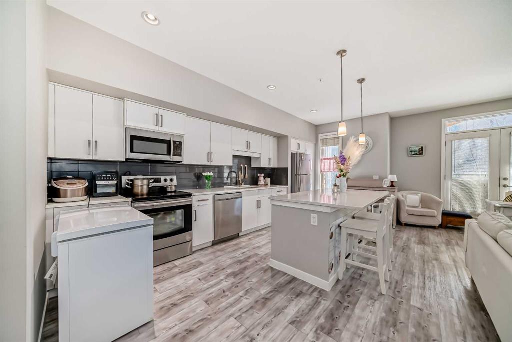 Picture for 220, 7 Westpark Common SW