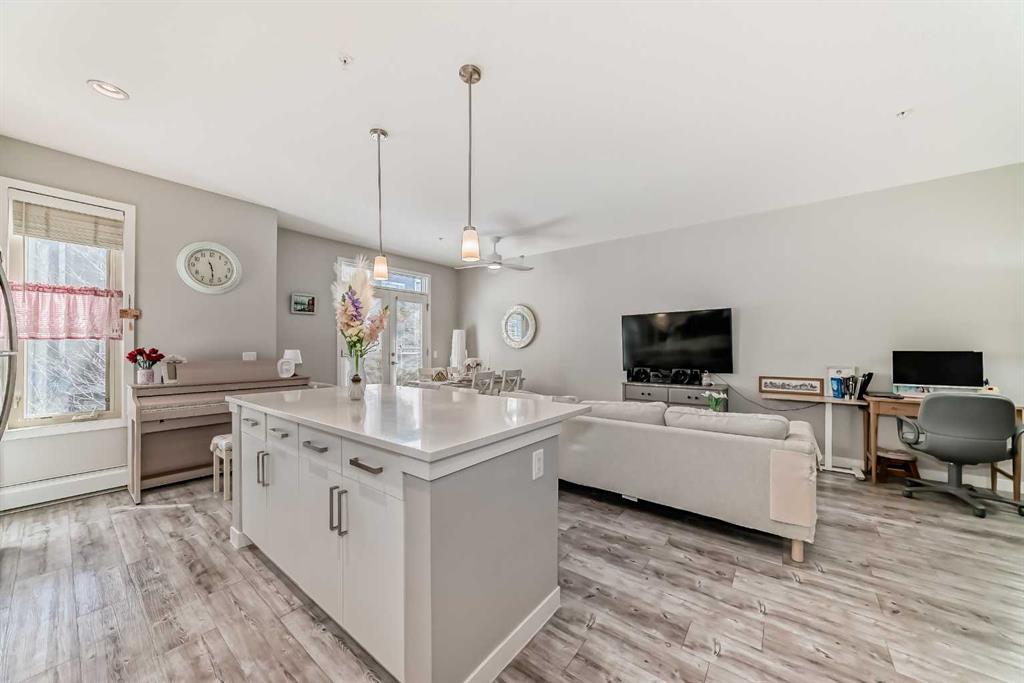 Picture for 220, 7 Westpark Common SW