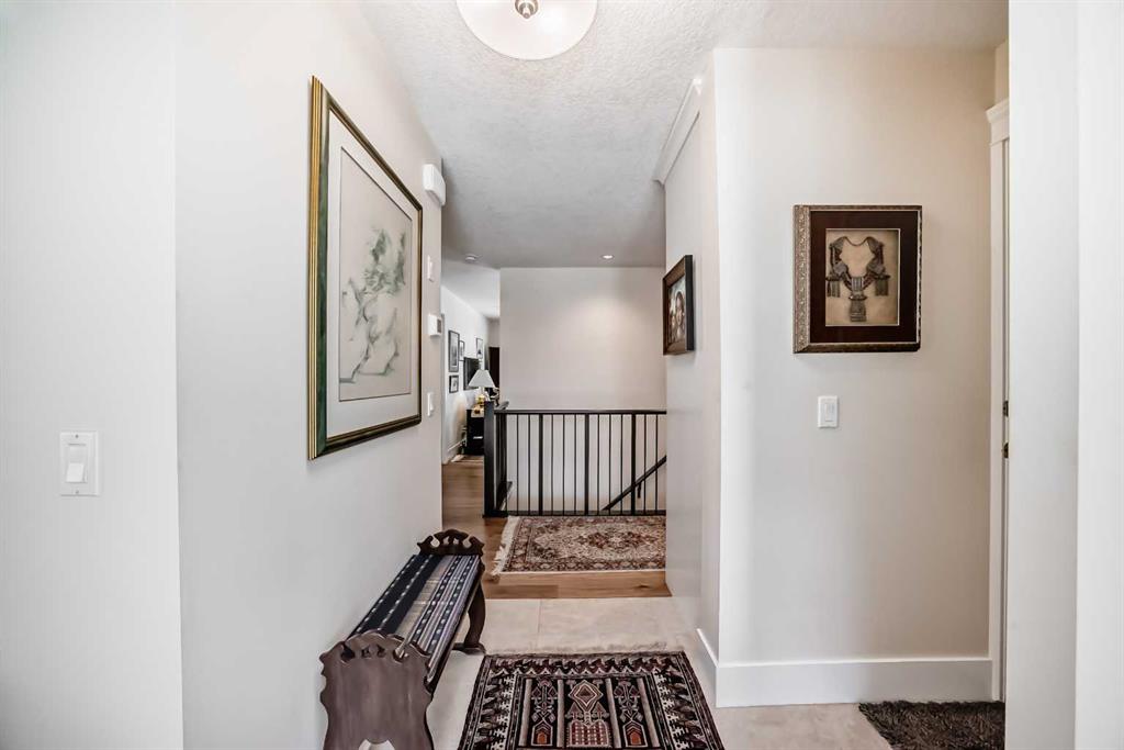 Picture for 16 Vandoos Gardens NW