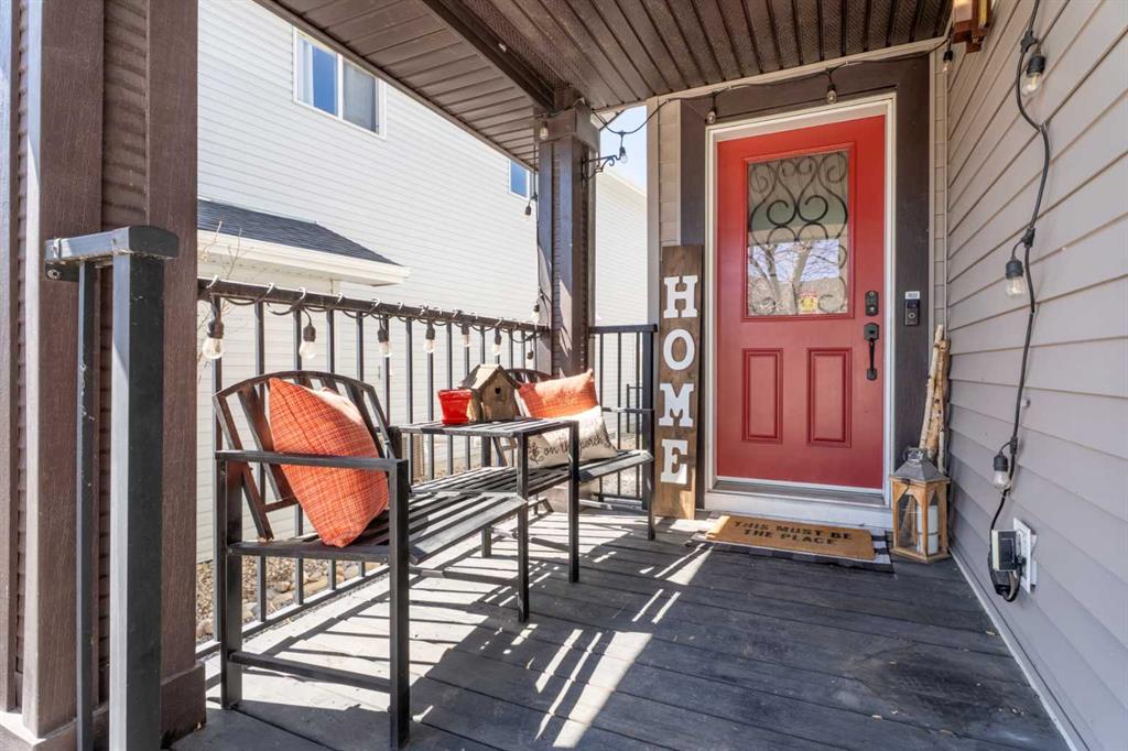 Picture for 64 Drake Landing Crescent 