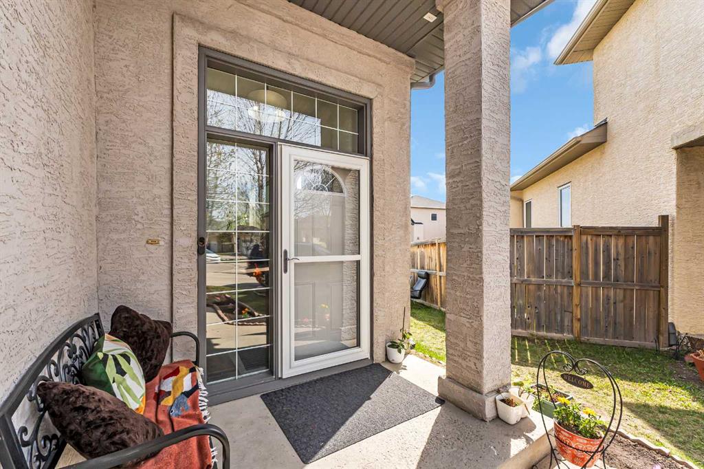 Picture for 539 East Lakeview Place 