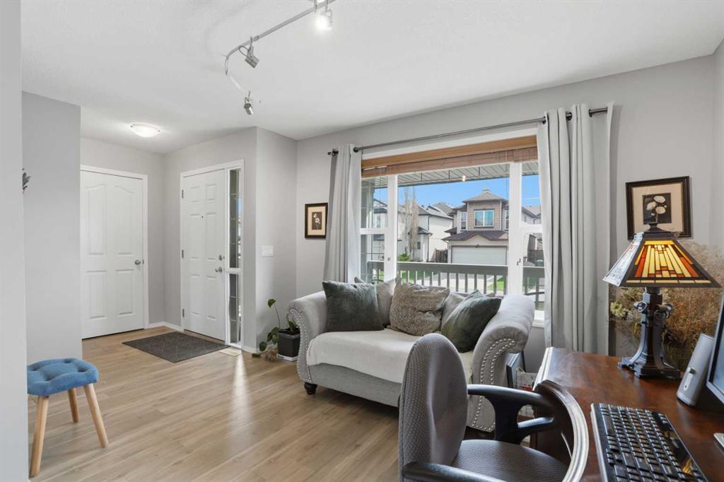 Picture for 87 Bridlecrest Road SW