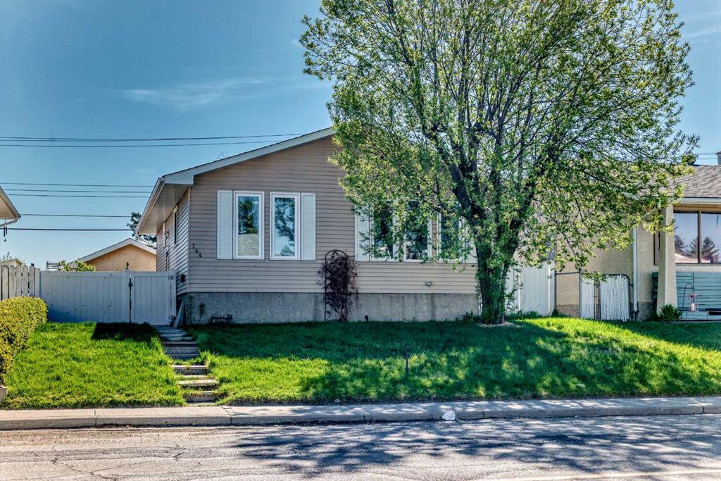 Picture for 744 Marlborough Way NE