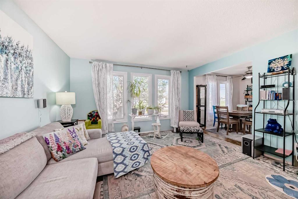 Picture for 744 Marlborough Way NE