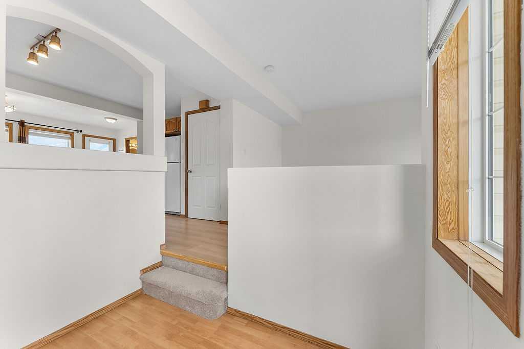 Picture for 108 Everstone Rise SW