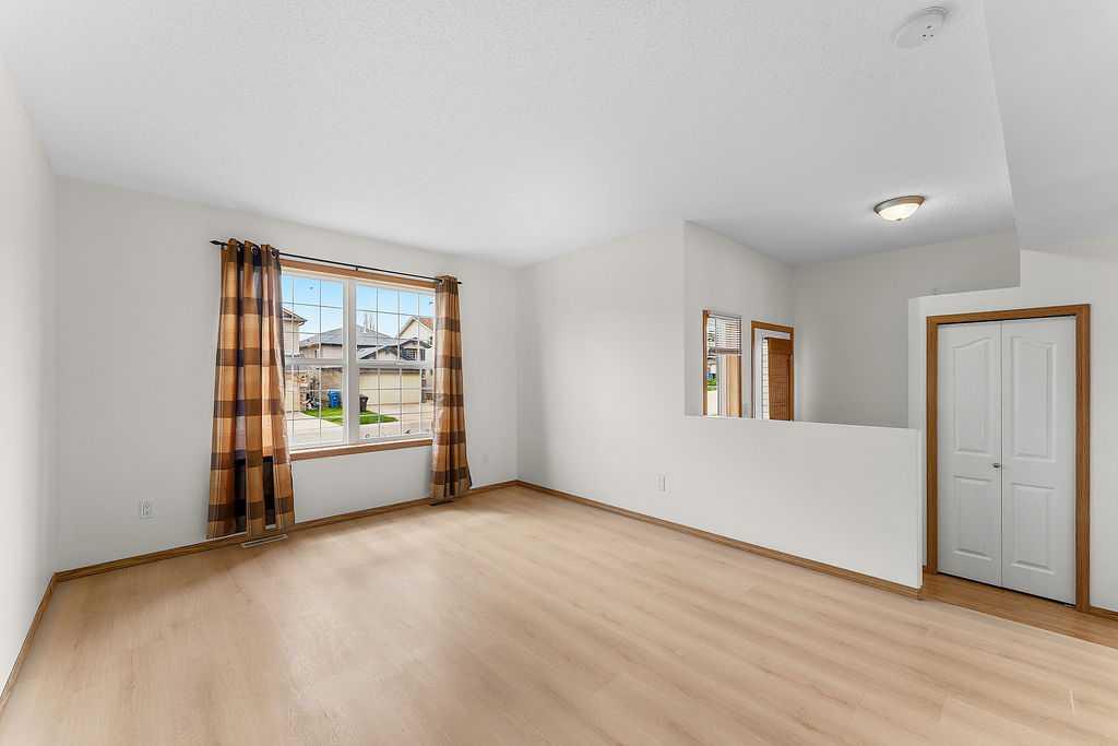Picture for 108 Everstone Rise SW