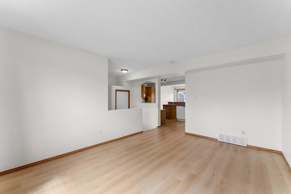 Picture for 108 Everstone Rise SW