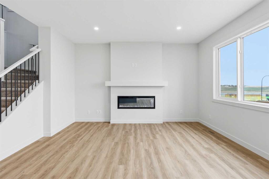 Picture for 190 Annette Landing NW