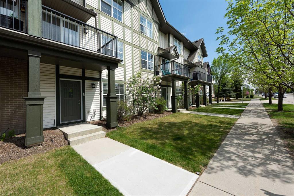 Picture for 38 Cranford Drive SE