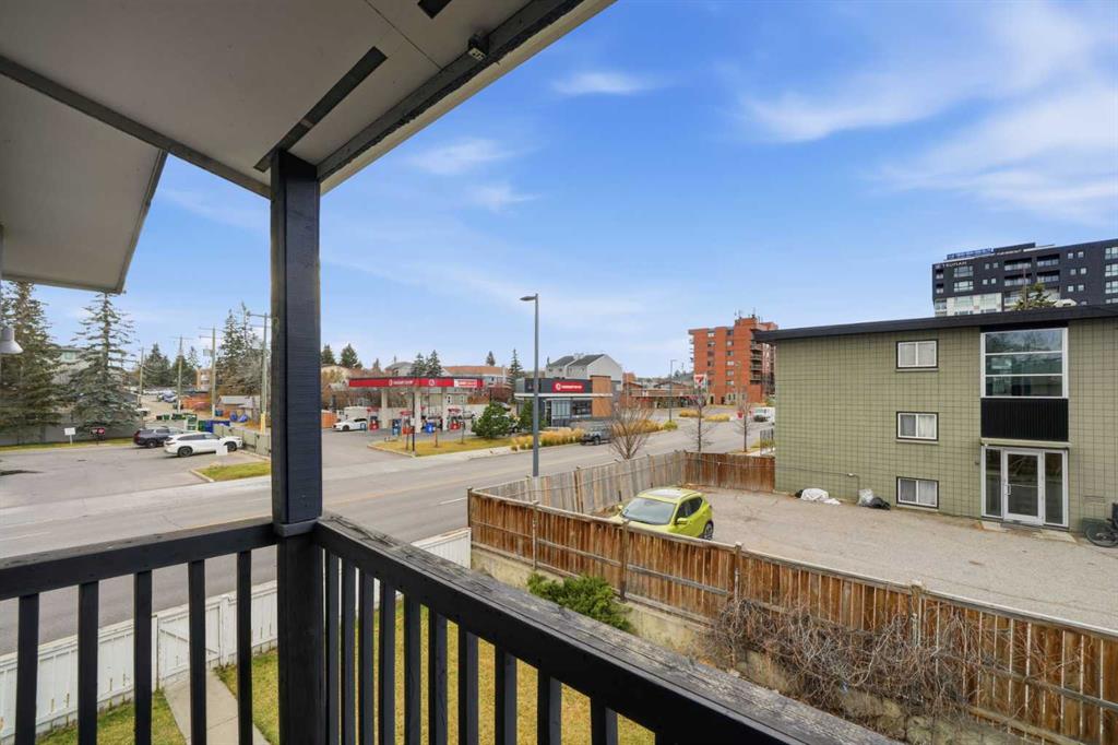 Picture for 3, 2804 17 Avenue SW