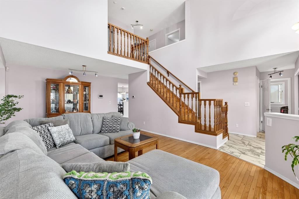 Picture for 29 Sundown Way SE