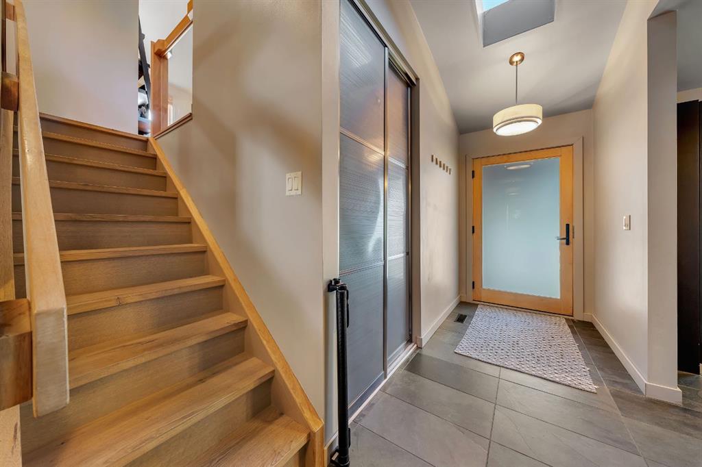 Picture for 7 Deerwood Road SE