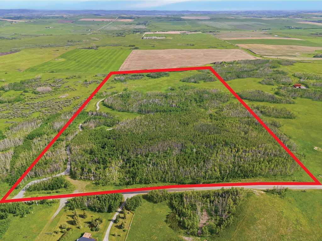 Picture for 80+ Acres SE - 1 - 19 - 2 - W5  