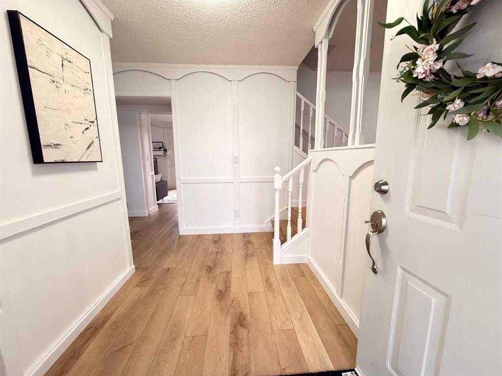 Picture for 5632 Dalhousie Drive NW
