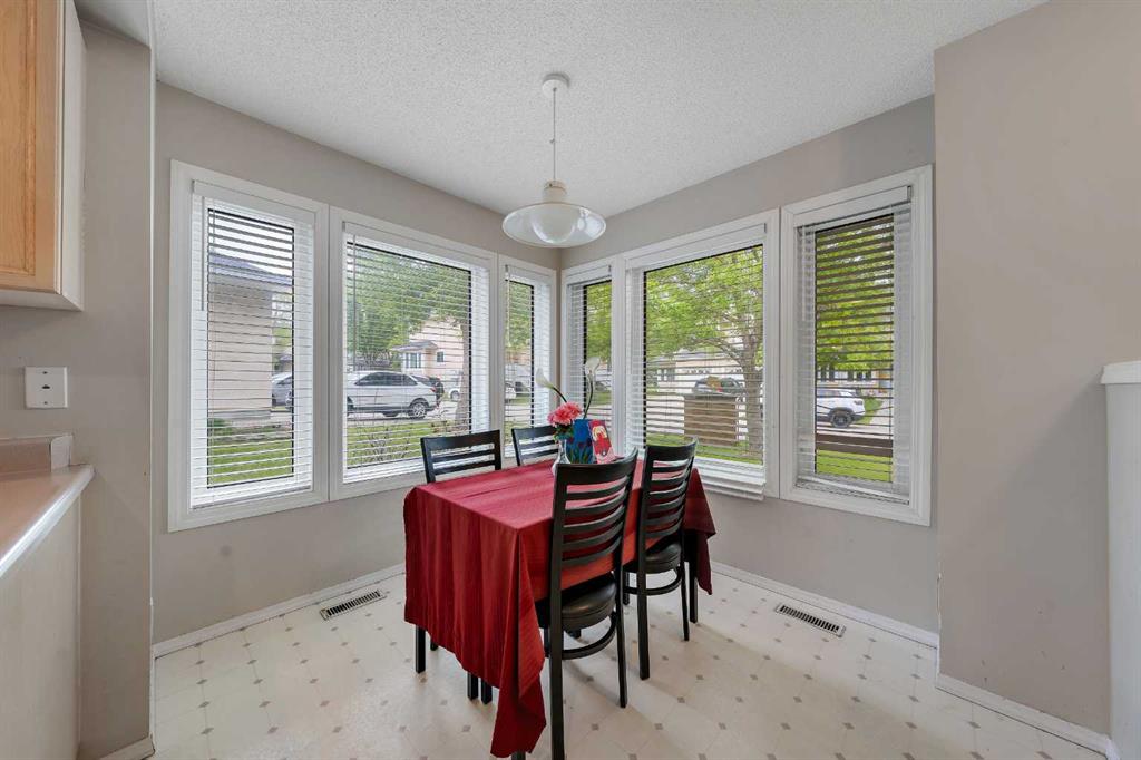 Picture for 125, 388 Sandarac Drive NW