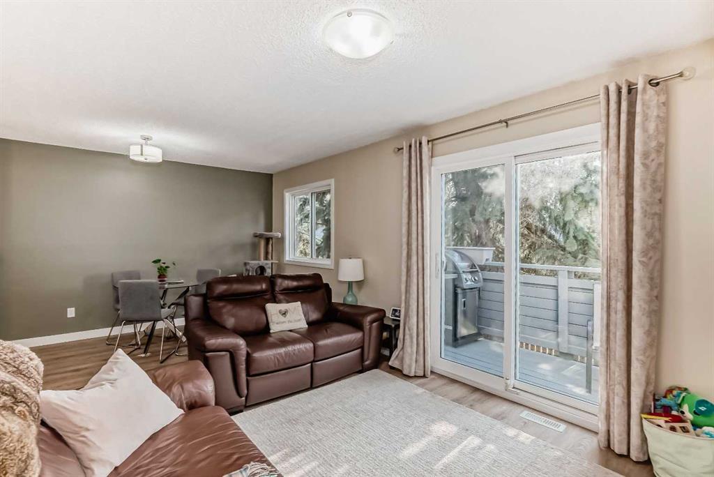 Picture for C, 109 Stanley Avenue 