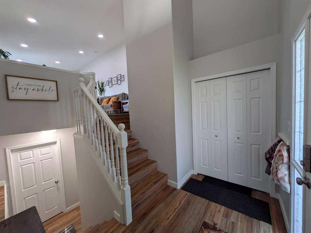 Picture for 292 Lancaster Drive 
