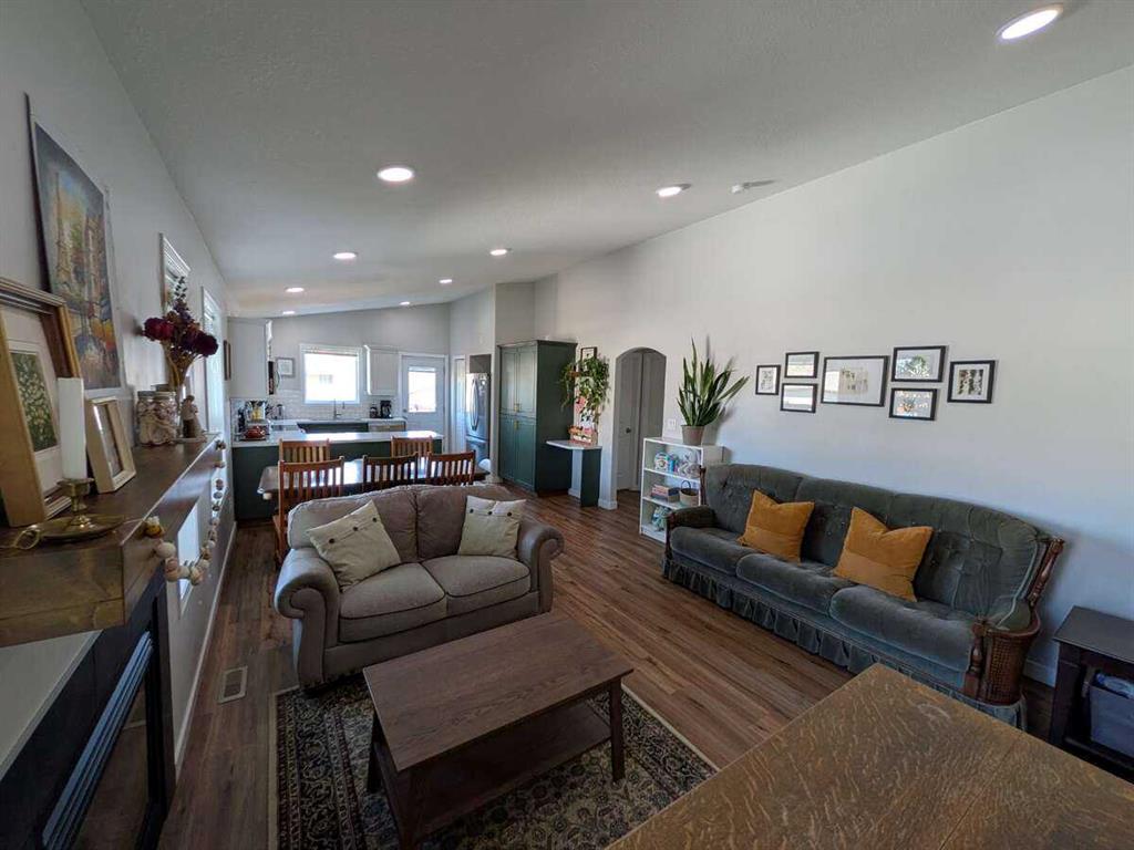 Picture for 292 Lancaster Drive 