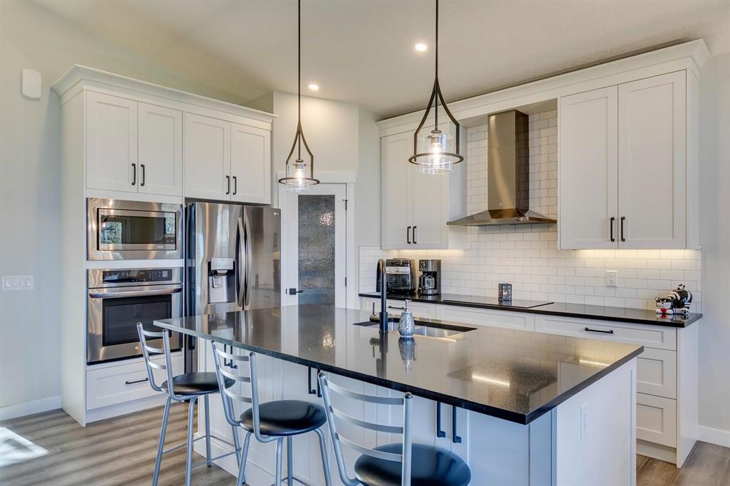 Picture for 154 Riverwood Crescent SW https://www.cirrealty.ca/reb/creb/67/A2265867_15.jpg