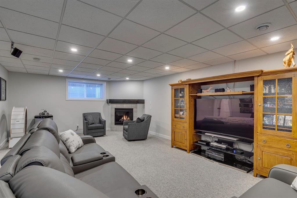 Picture for 154 Riverwood Crescent SW https://www.cirrealty.ca/reb/creb/67/A2265867_27.jpg