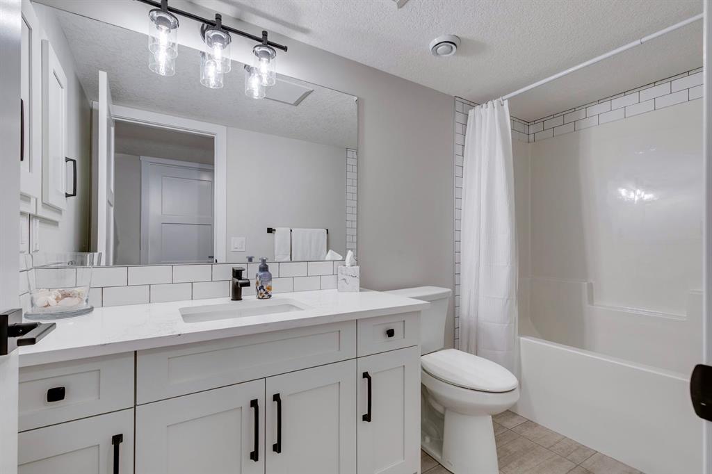 Picture for 154 Riverwood Crescent SW https://www.cirrealty.ca/reb/creb/67/A2265867_32.jpg