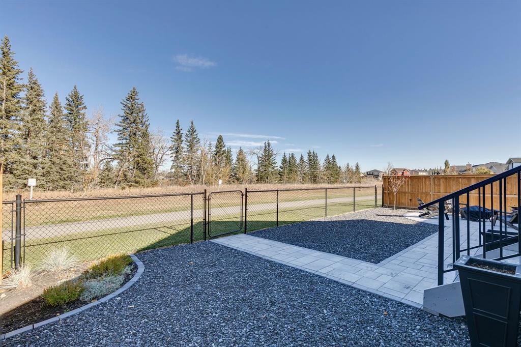Picture for 154 Riverwood Crescent SW https://www.cirrealty.ca/reb/creb/67/A2265867_38.jpg