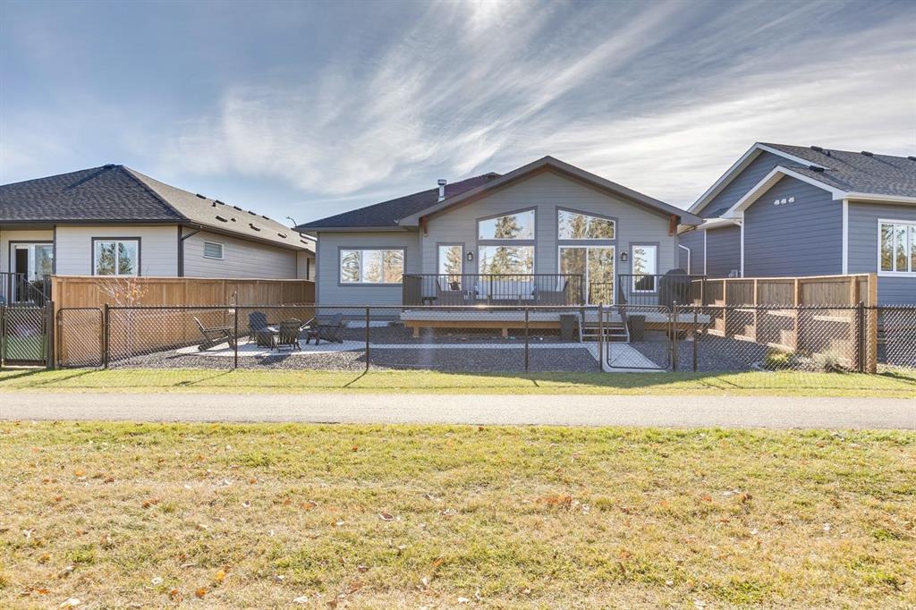 Picture for 154 Riverwood Crescent SW https://www.cirrealty.ca/reb/creb/67/A2265867_41.jpg