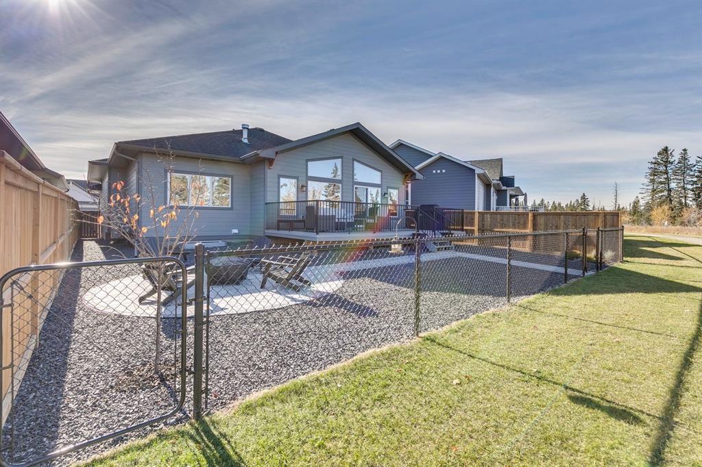 Picture for 154 Riverwood Crescent SW https://www.cirrealty.ca/reb/creb/67/A2265867_45.jpg