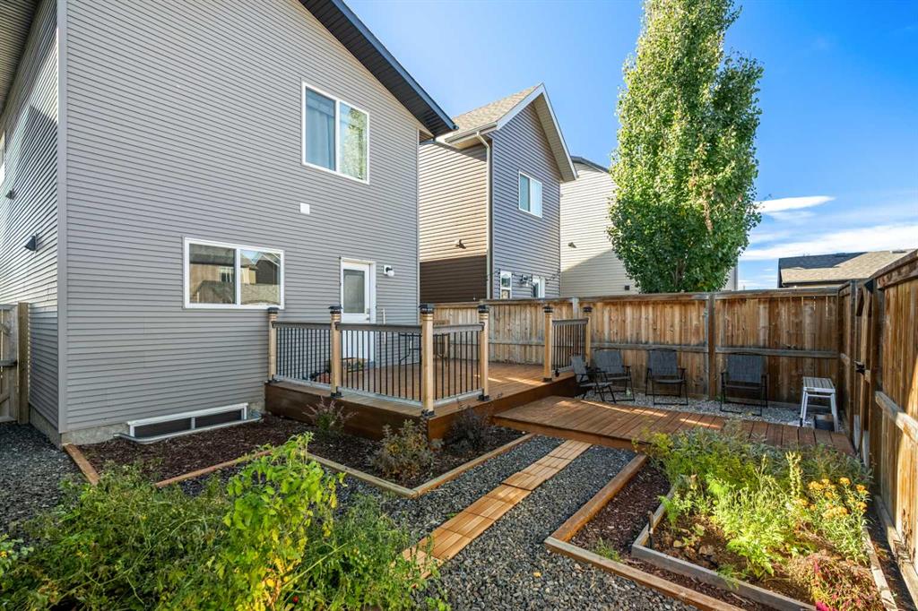 Picture for 24 Copperpond Park SE Picture for 24 Copperpond Park SE