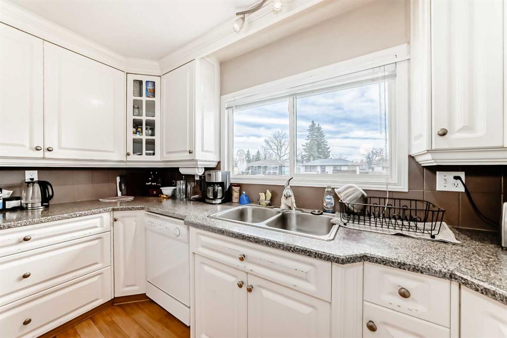 Picture for 8015 4A Street SW