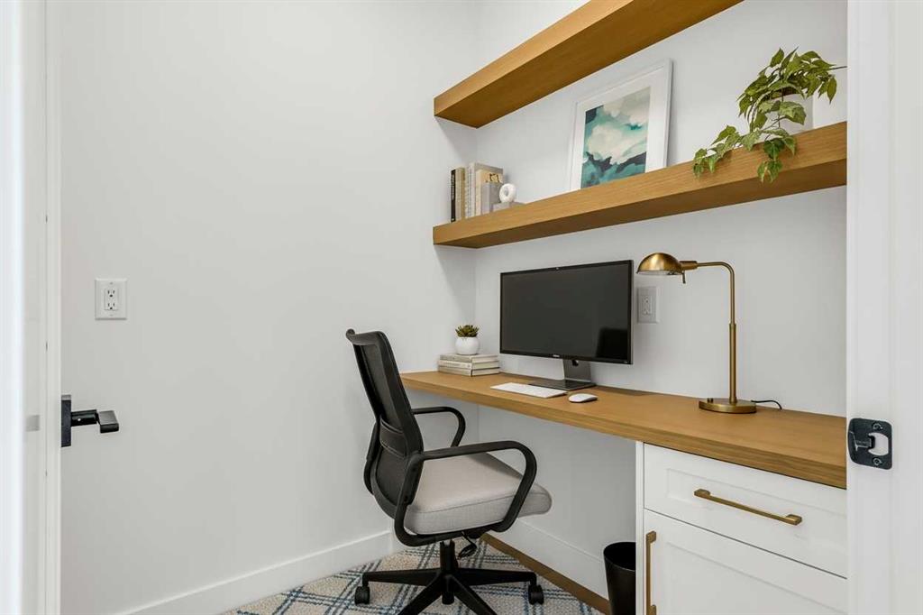 Picture for 640 25 Avenue NW