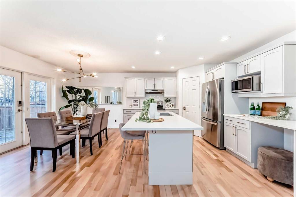 Picture for 117 Chapalina Close SE