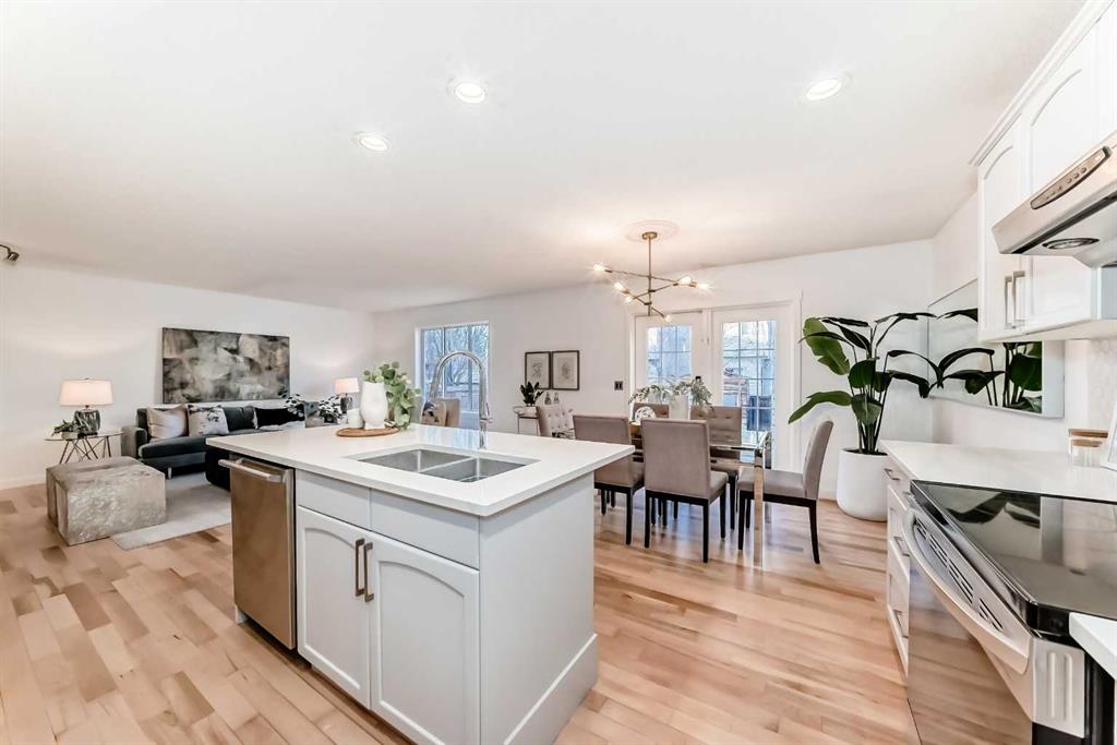 Picture for 117 Chapalina Close SE