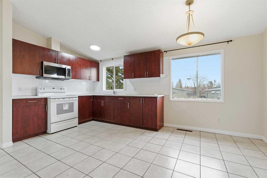 Picture for 6316 Travois Crescent NW