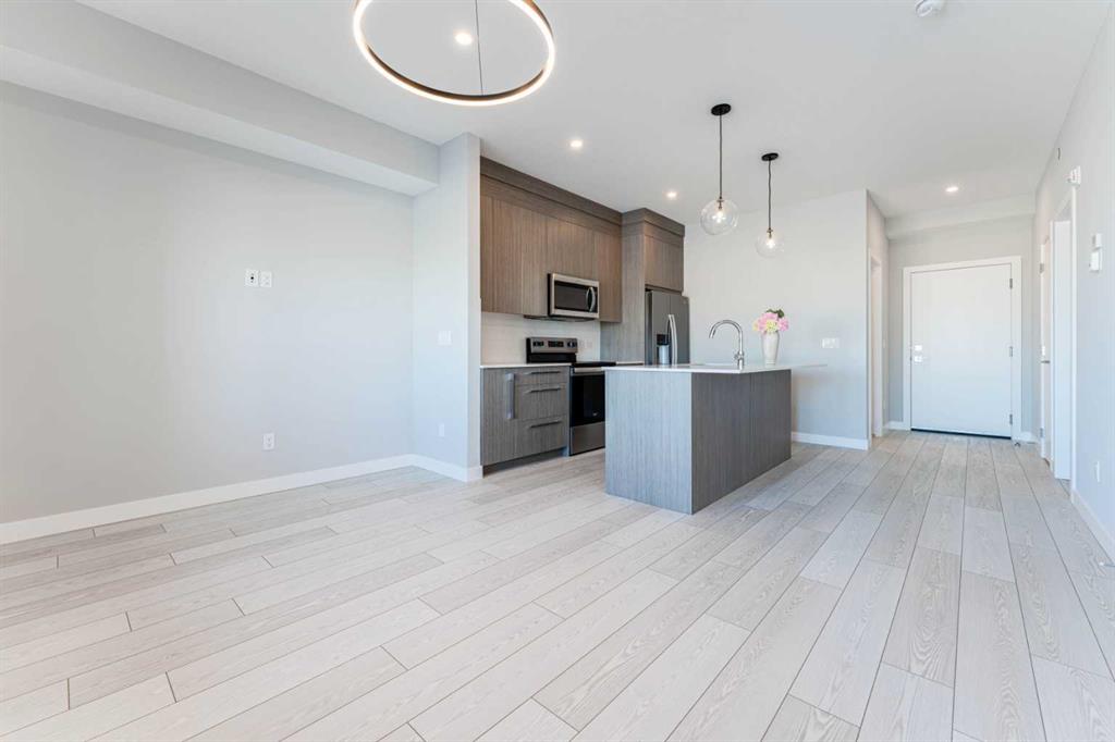 Picture for 3613, 60 Skyview Ranch Road NE