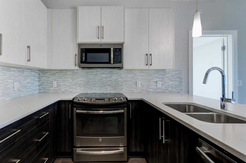 Picture for 321, 16 Sage Hill Terrace NW