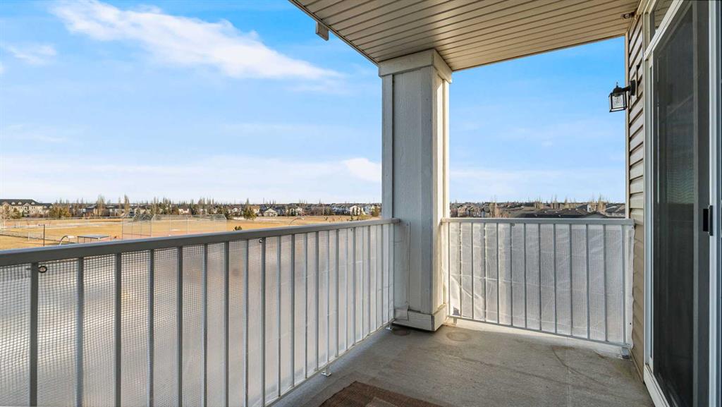 Picture for 412, 304 Cranberry Park SE