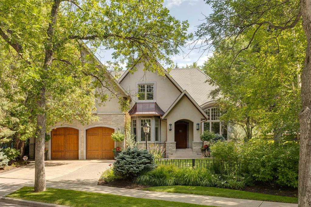 Picture for 2704 Montcalm Crescent SW