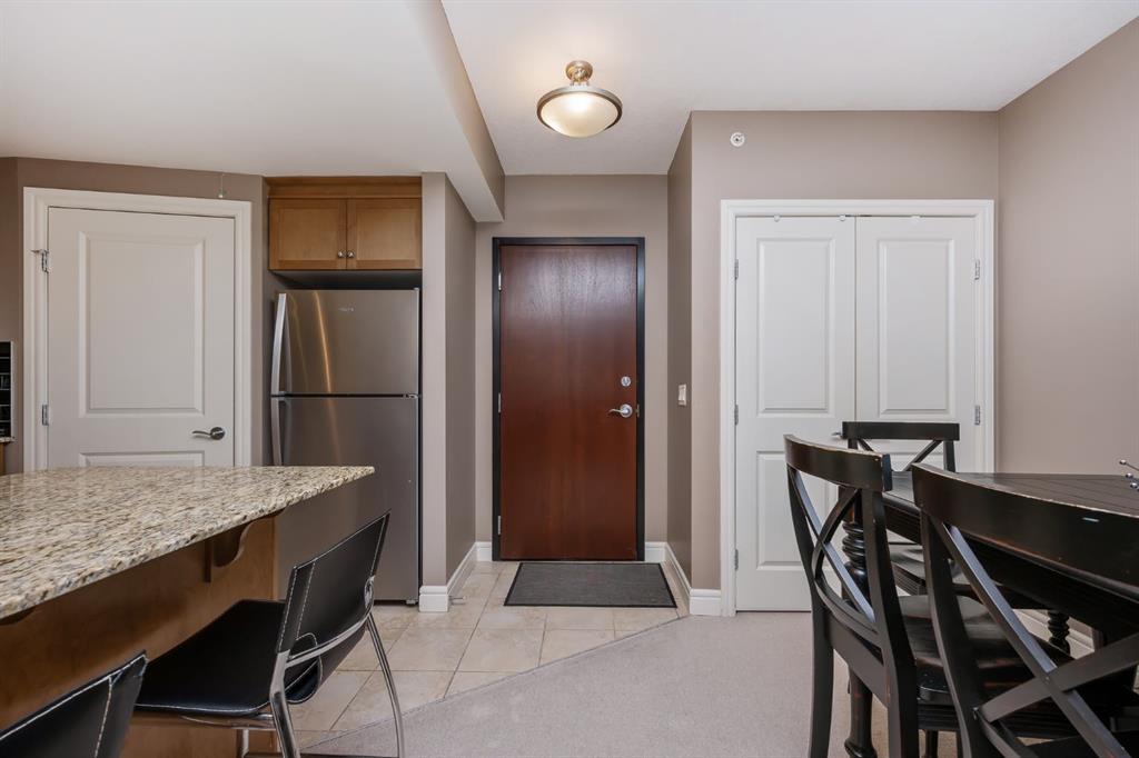 Picture for 1005, 910 5 Avenue SW