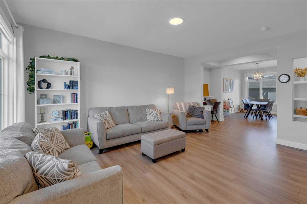 Picture for 1090 Cobblestone Boulevard SW