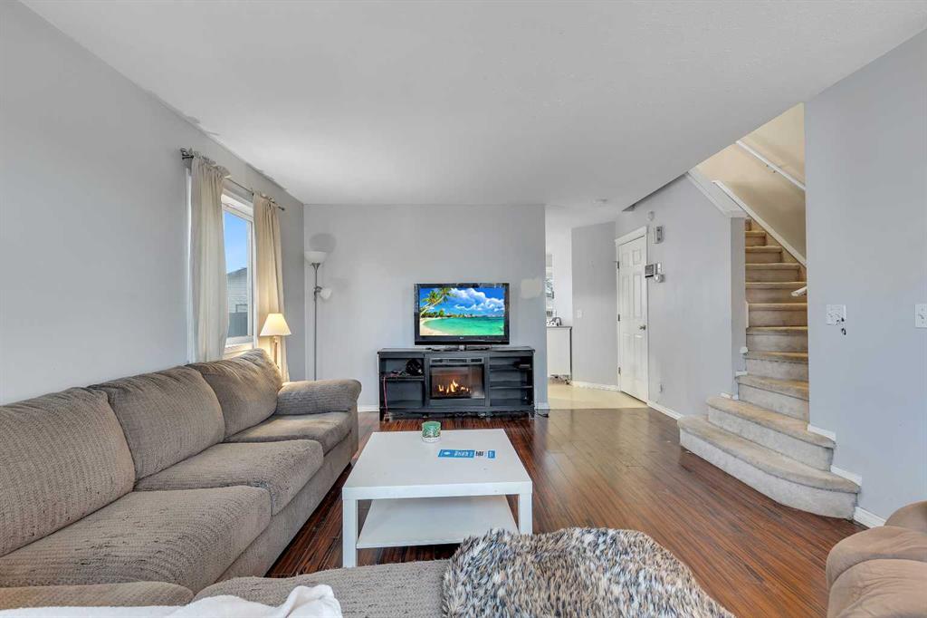 Picture for 265 Covewood Green NE