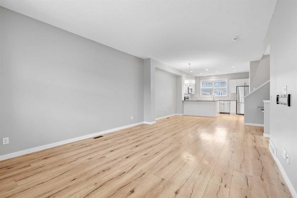 Picture for 368 Redstone Drive NE