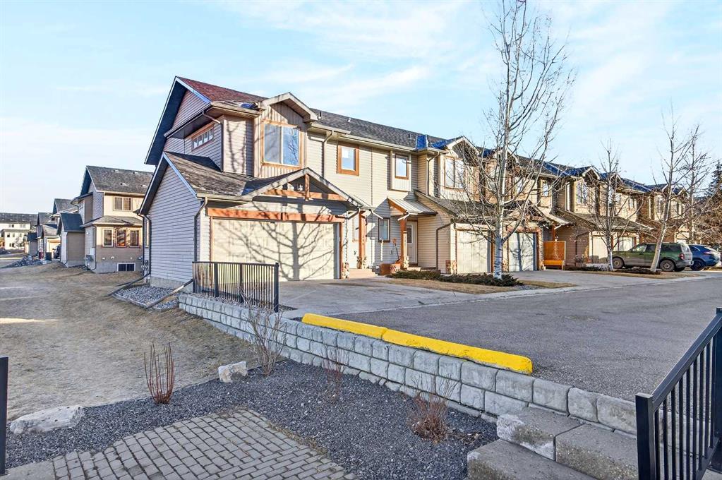 Picture for 214, 413 River Avenue 