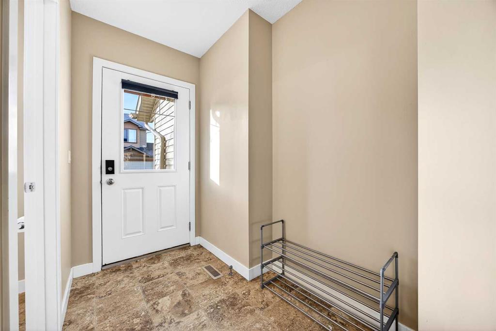 Picture for 214, 413 River Avenue 