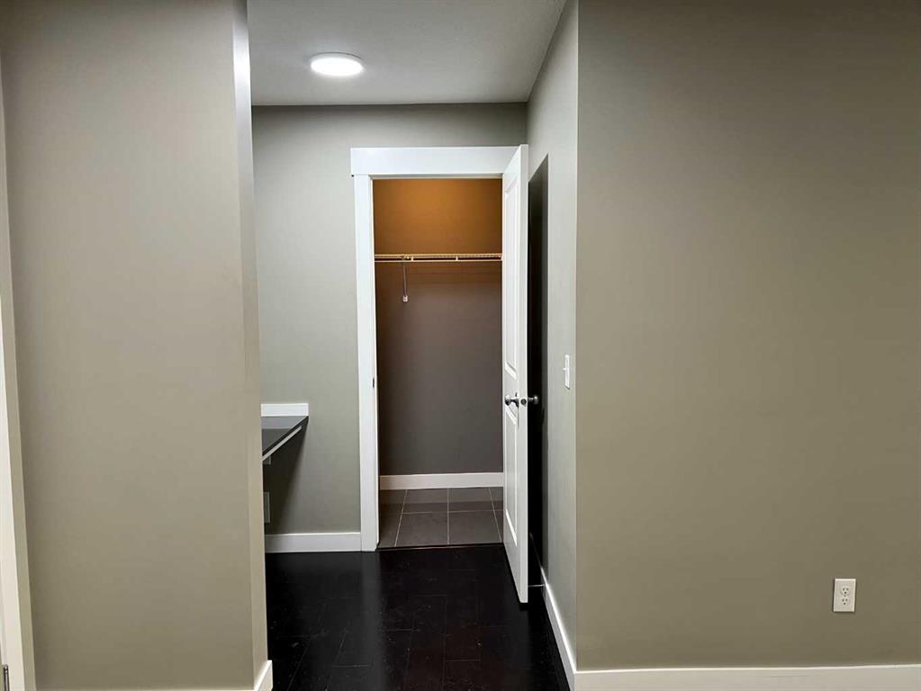 Picture for 1106, 240 Skyview Ranch Road NE