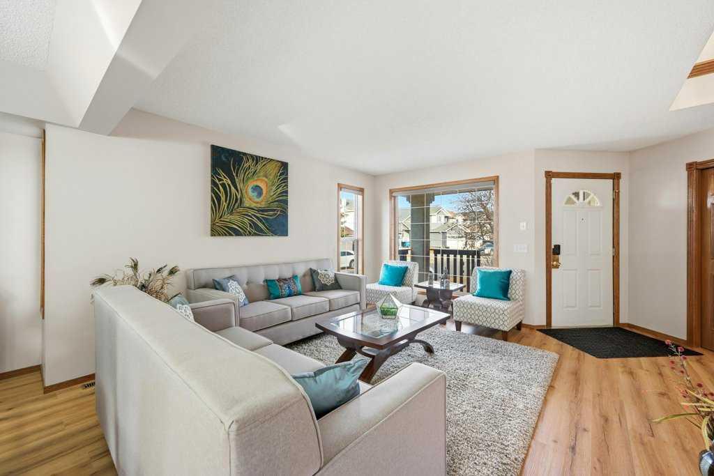 Picture for 63 Coral Springs Green NE