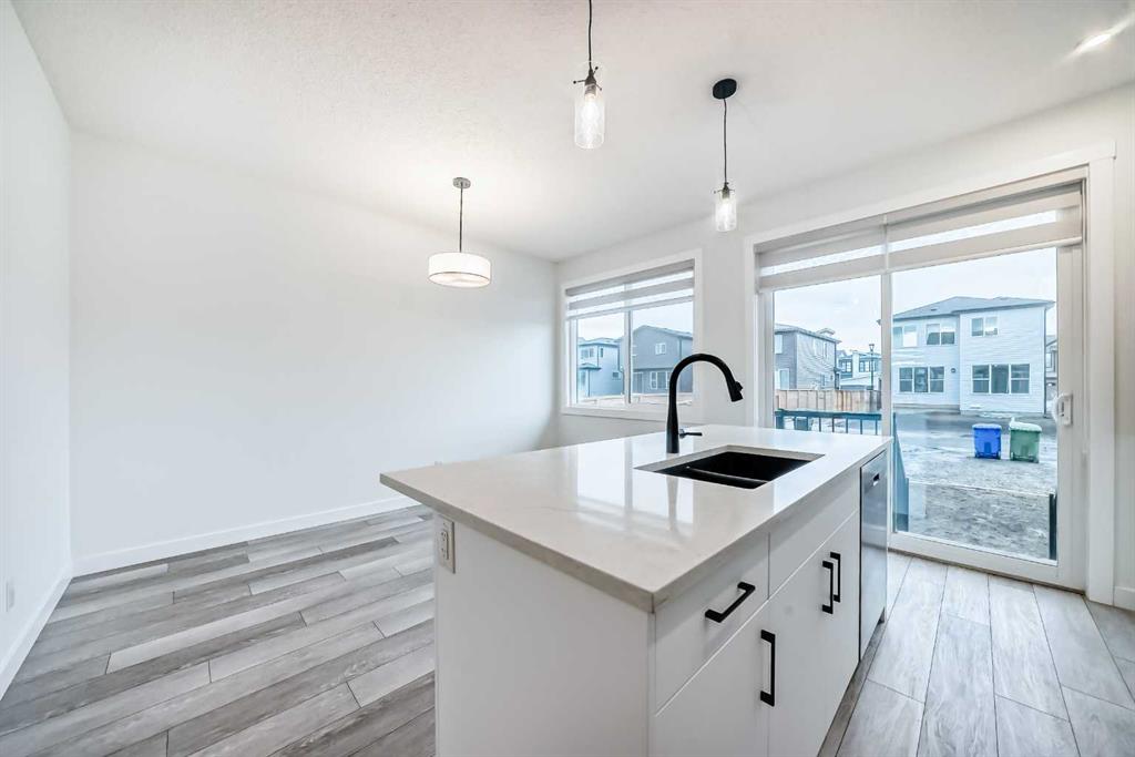 Picture for 21258 Sheriff King Street SW