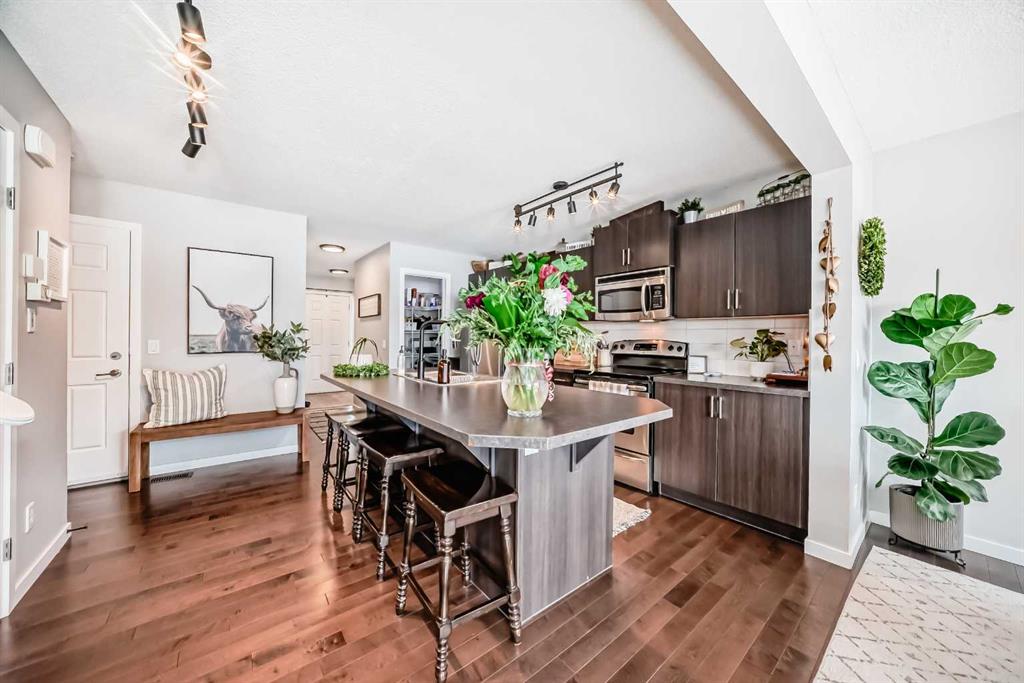 Picture for 117 Sunset Common 