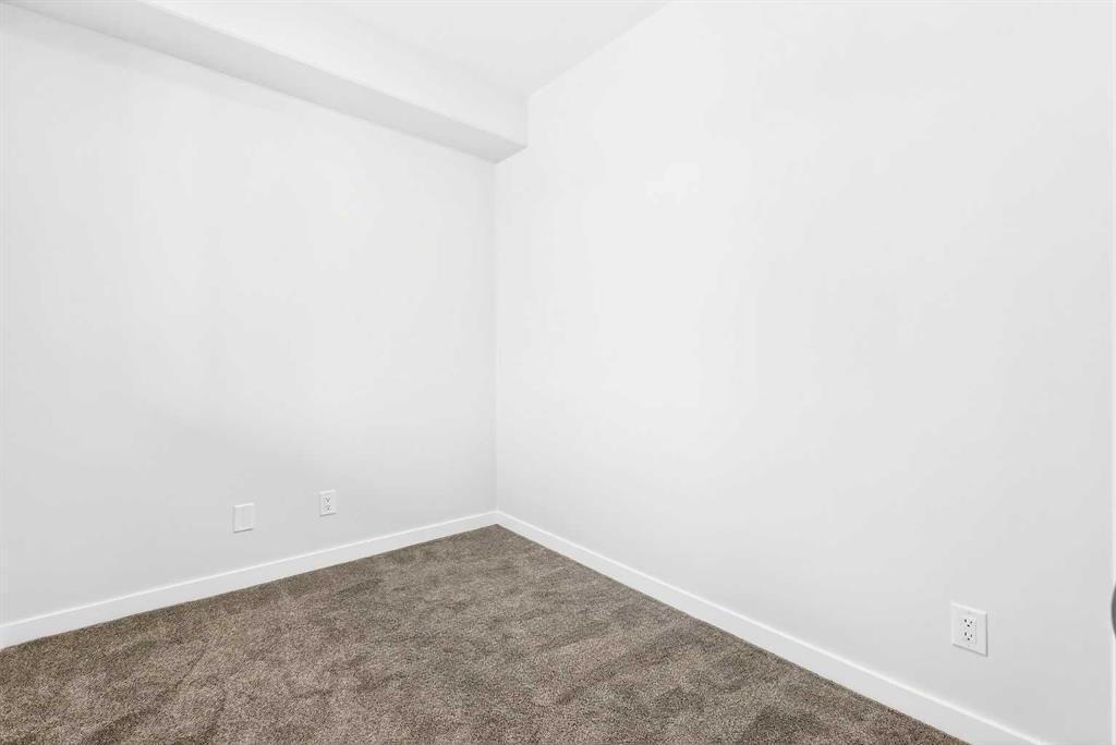 Picture for 122, 1750 Rangeview Drive SE