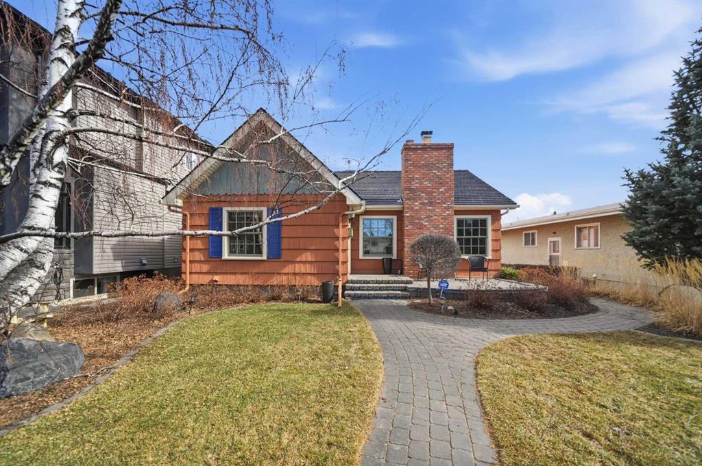 Picture for 2208 31 Street SW